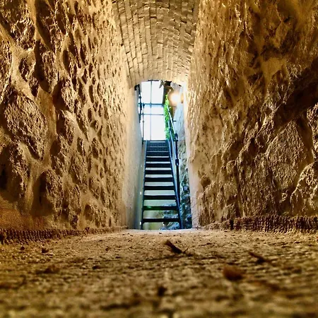 L'atelier 1742 - Atypique Jacuzzi Centre *